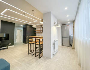 2-к квартира, на длительный срок, 70м2, 1/5 этаж