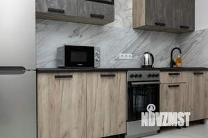 1-к квартира, посуточно, 44м2, 8/18 этаж