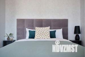 1-к квартира, посуточно, 38м2, 7/18 этаж