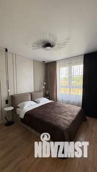 1-к квартира, посуточно, 50м2, 4/18 этаж