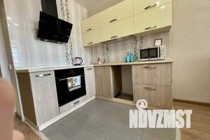 2-к квартира, посуточно, 45м2, 2/16 этаж