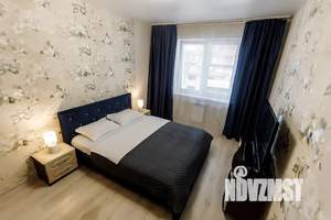 1-к квартира, посуточно, 39м2, 2/15 этаж