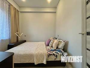 1-к квартира, посуточно, 50м2, 1/10 этаж