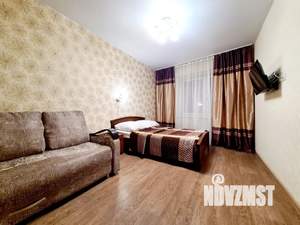 1-к квартира, посуточно, 40м2, 4/15 этаж