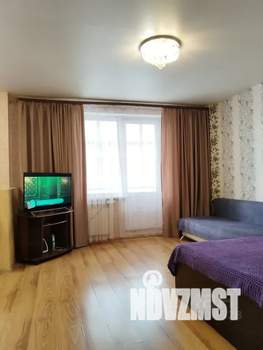 Студия квартира, посуточно, 45м2, 4/10 этаж