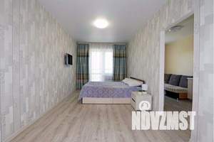 2-к квартира, посуточно, 40м2, 7/18 этаж