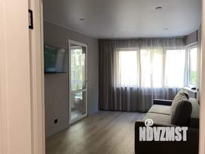 1-к квартира, посуточно, 46м2, 2/8 этаж