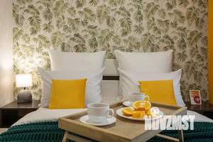 2-к квартира, посуточно, 39м2, 9/16 этаж