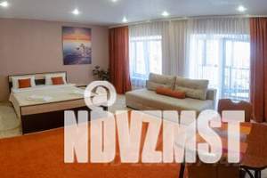 1-к квартира, посуточно, 48м2, 9/17 этаж