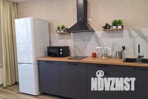 1-к квартира, посуточно, 38м2, 12/12 этаж