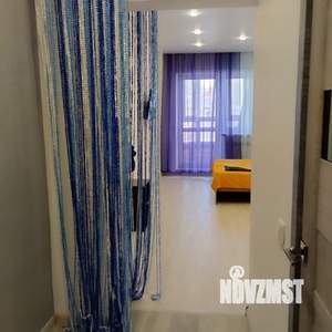 Студия квартира, посуточно, 30м2, 4/16 этаж