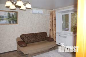3-к квартира, посуточно, 64м2, 2/4 этаж