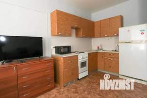 1-к квартира, посуточно, 60м2, 2/9 этаж