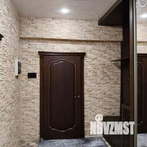 5-к квартира, на длительный срок, 177м2, 2/6 этаж