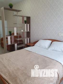 Студия квартира, посуточно, 25м2, 5/18 этаж