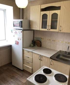 1-к квартира, на длительный срок, 35м2, 4/4 этаж