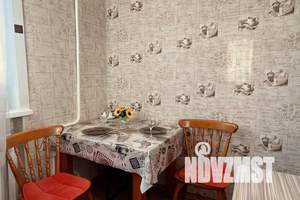 1-к квартира, посуточно, 35м2, 3/5 этаж