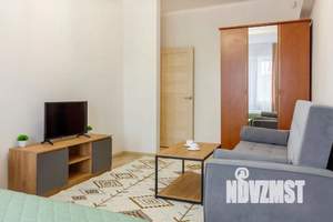 2-к квартира, посуточно, 64м2, 1/1 этаж