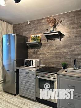 1-к квартира, посуточно, 41м2, 3/6 этаж