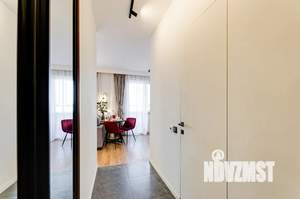 Студия квартира, посуточно, 42м2, 15/16 этаж