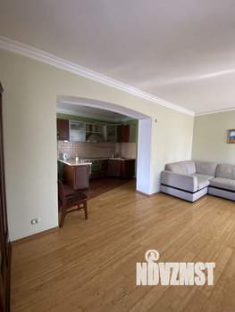 3-к квартира, на длительный срок, 96м2, 4/5 этаж