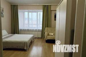 1-к квартира, посуточно, 34м2, 4/10 этаж