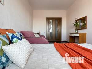 1-к квартира, посуточно, 50м2, 13/16 этаж