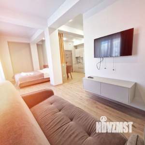Студия квартира, посуточно, 32м2, 2/3 этаж