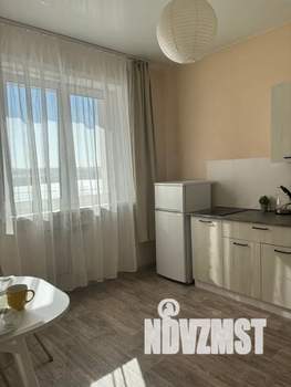 1-к квартира, посуточно, 40м2, 4/16 этаж