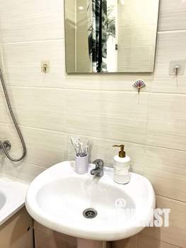 1-к квартира, посуточно, 41м2, 15/16 этаж