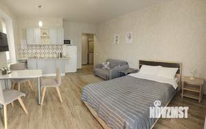 Студия квартира, посуточно, 42м2, 4/10 этаж