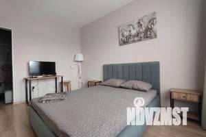 1-к квартира, посуточно, 34м2, 4/10 этаж