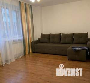 3-к квартира, посуточно, 68м2, 3/9 этаж