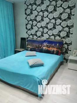 1-к квартира, посуточно, 40м2, 2/18 этаж