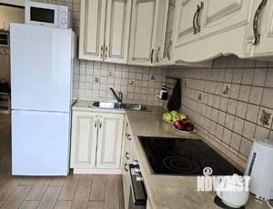 2-к квартира, посуточно, 60м2, 1/1 этаж