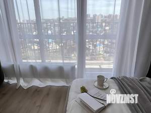Студия квартира, посуточно, 35м2, 10/18 этаж