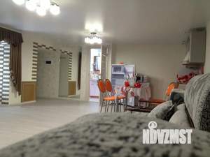 Студия квартира, посуточно, 44м2, 2/4 этаж