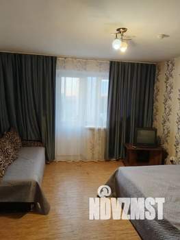 1-к квартира, посуточно, 42м2, 7/8 этаж