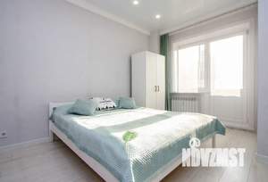 Студия квартира, посуточно, 32м2, 1/9 этаж