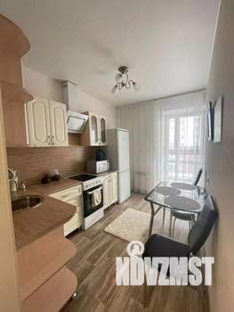 1-к квартира, посуточно, 32м2, 1/1 этаж