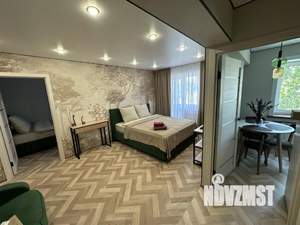 2-к квартира, посуточно, 47м2, 1/1 этаж