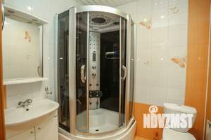 Студия квартира, посуточно, 40м2, 8/10 этаж