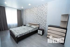 2-к квартира, посуточно, 45м2, 14/16 этаж