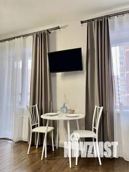 Студия квартира, посуточно, 36м2, 6/11 этаж