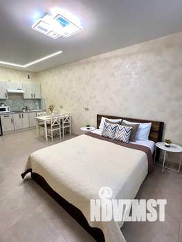 1-к квартира, посуточно, 35м2, 9/16 этаж