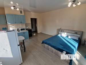 Студия квартира, посуточно, 40м2, 5/17 этаж