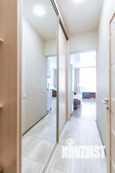 Студия квартира, посуточно, 32м2, 3/17 этаж