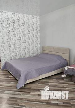 Студия квартира, на длительный срок, 42м2, 2/18 этаж