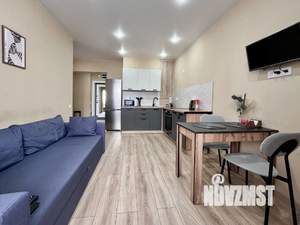 1-к квартира, посуточно, 43м2, 1/1 этаж
