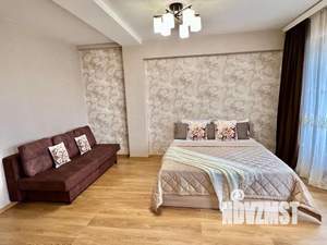 Студия квартира, посуточно, 40м2, 8/9 этаж